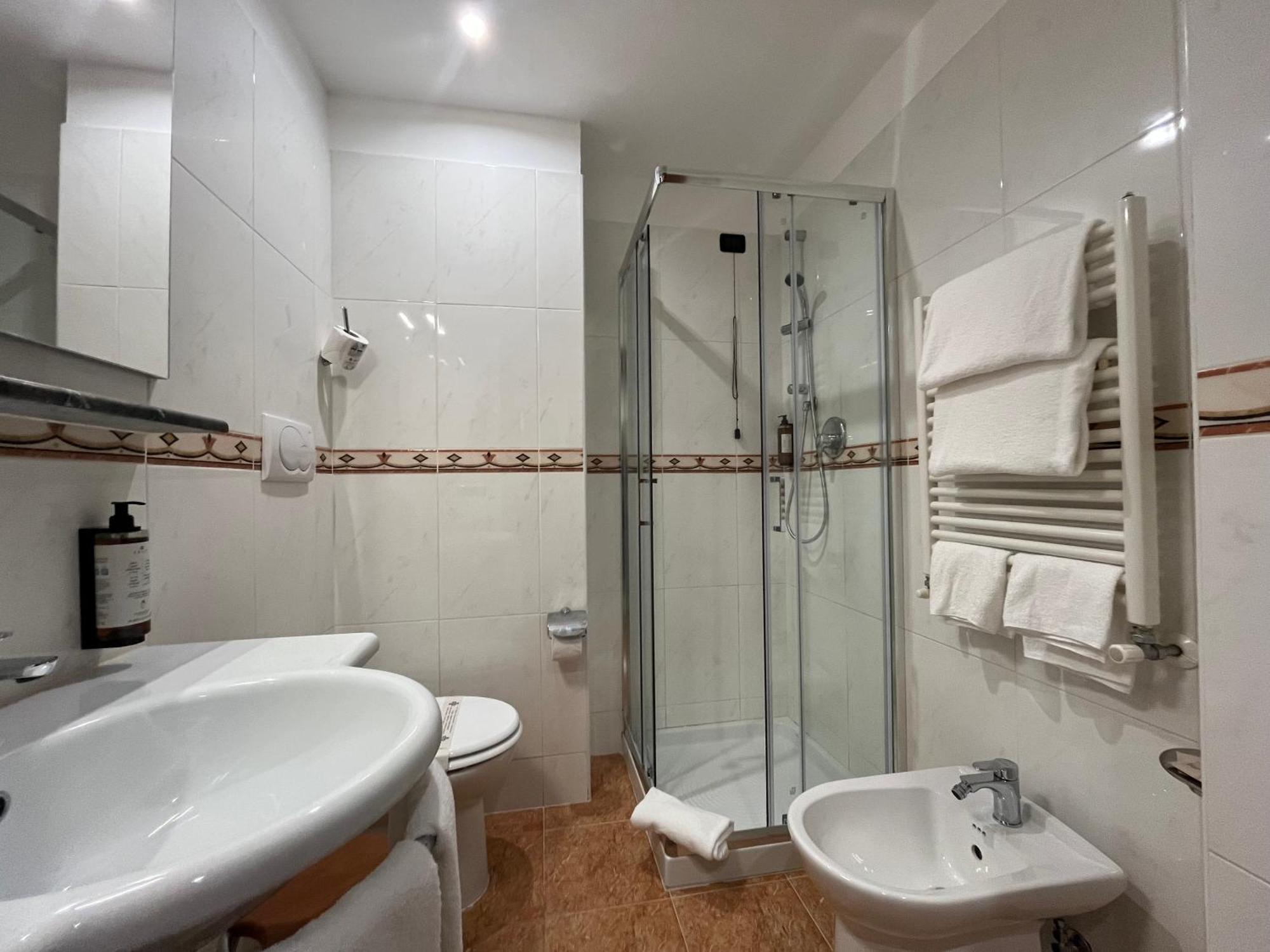 Hotel President Venezia Mestre Bagian luar foto